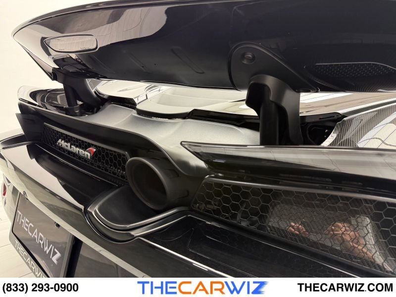 Used 2018 McLaren 720S Performance photo 26