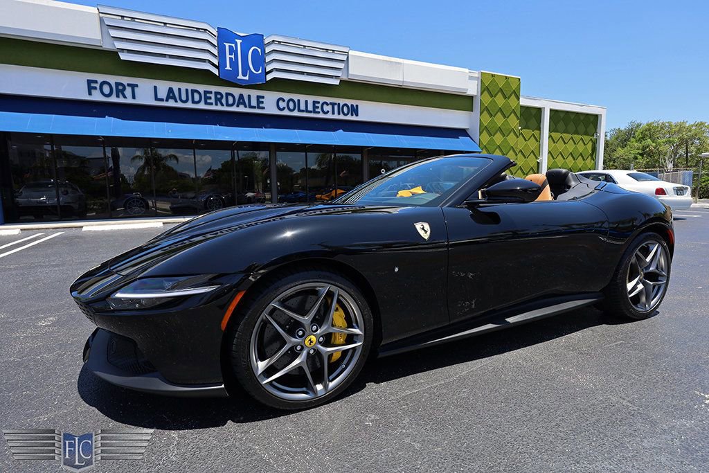 Used 2025 Ferrari Roma Spider