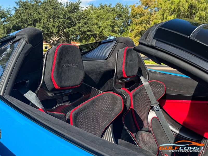 Used 2022 McLaren 765LT photo 72