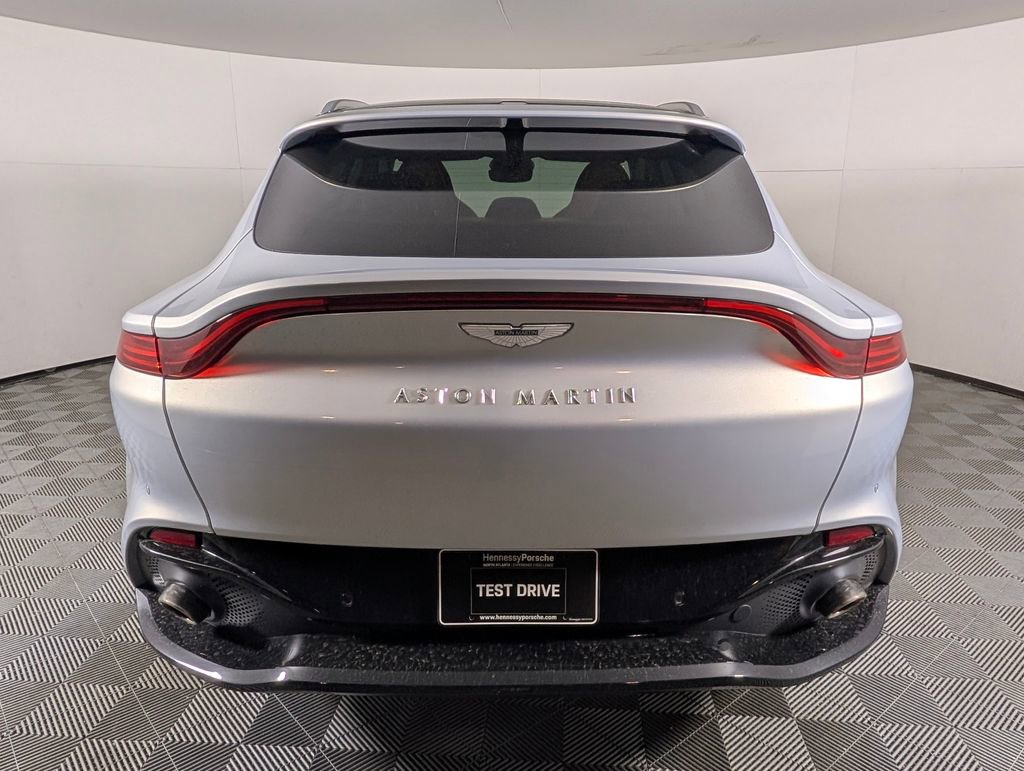 2021 Aston Martin DBX