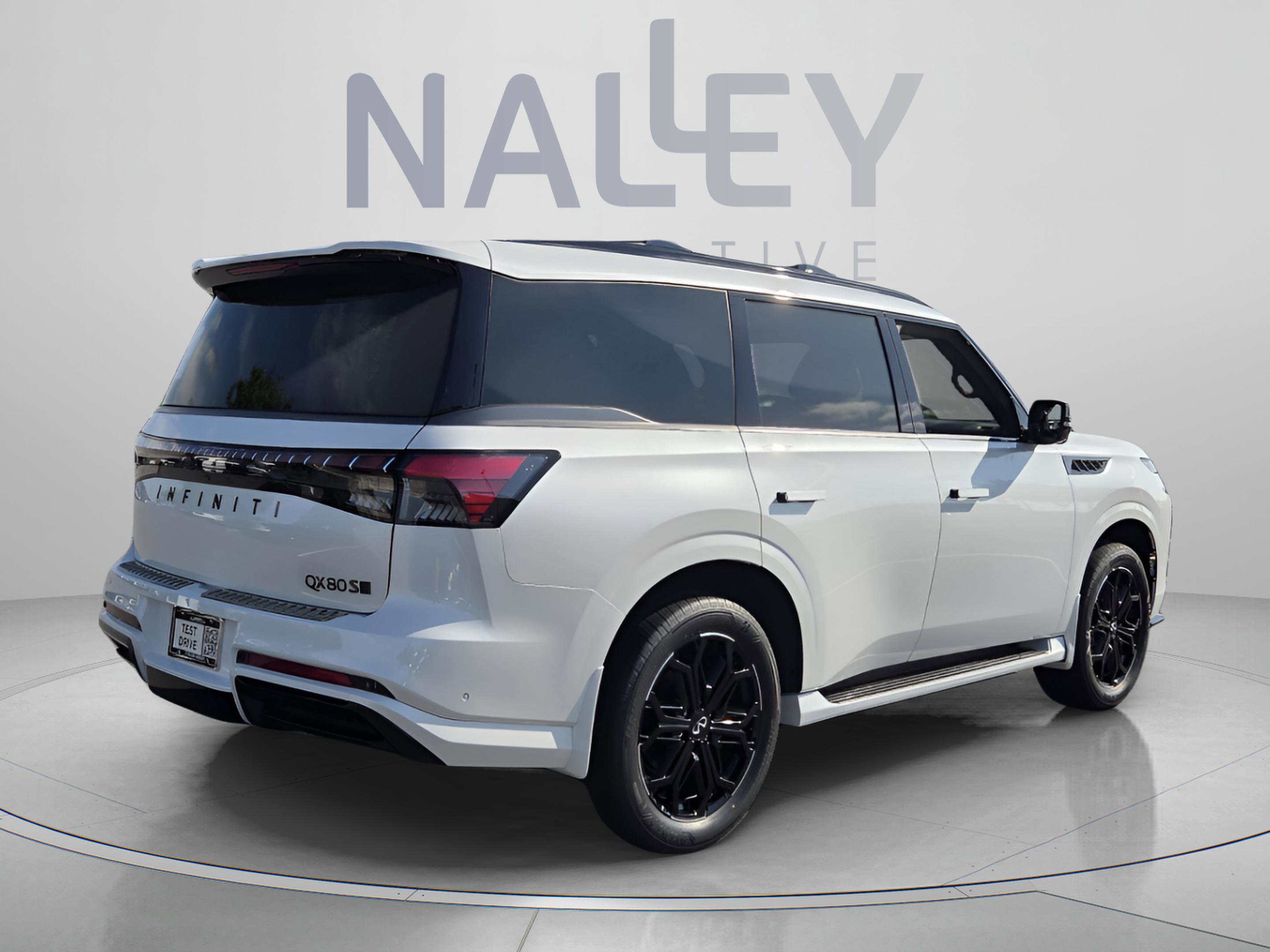 2026 INFINITI Qx80 4WD