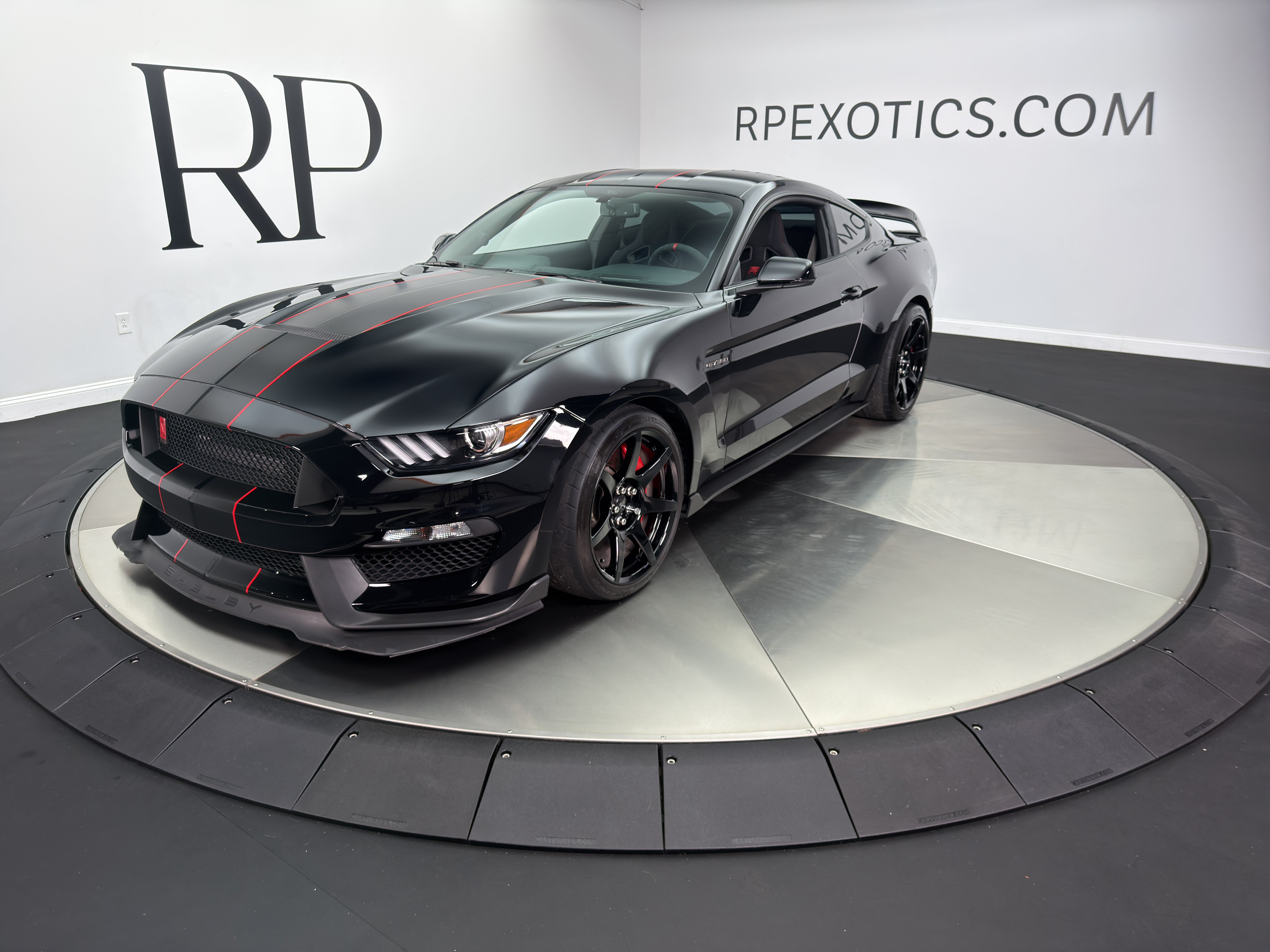 Used 2019 Ford Mustang Shelby GT350R w/ GT350R Equipment Group 920A