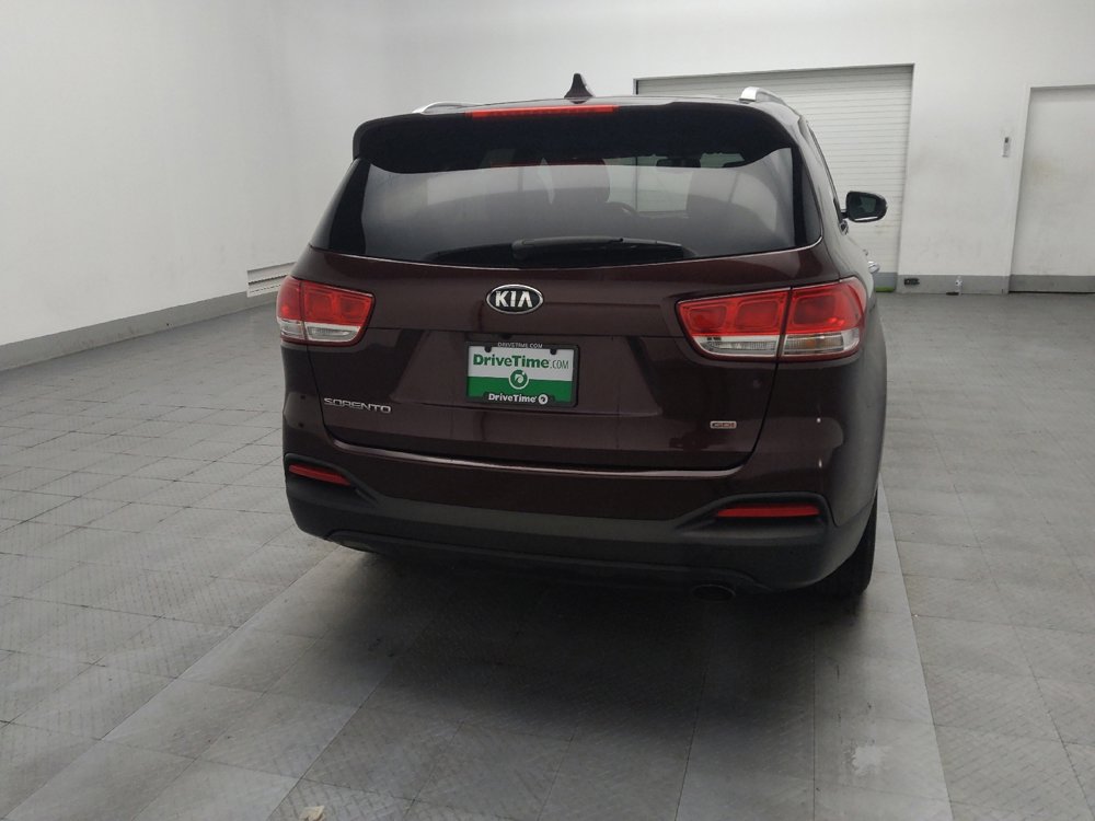 2016 Kia Sorento LX