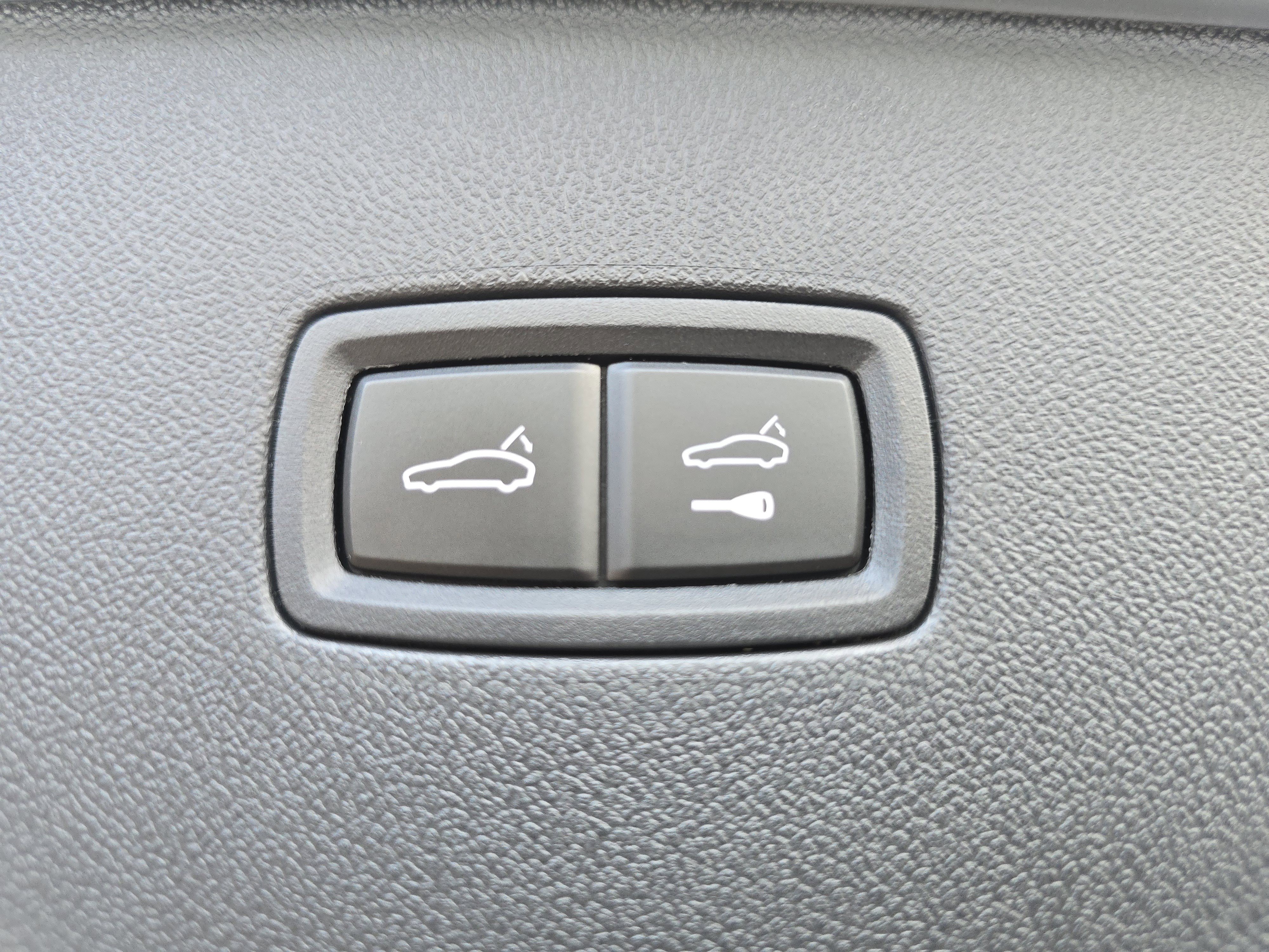 2026 Porsche Cayenne Coupe