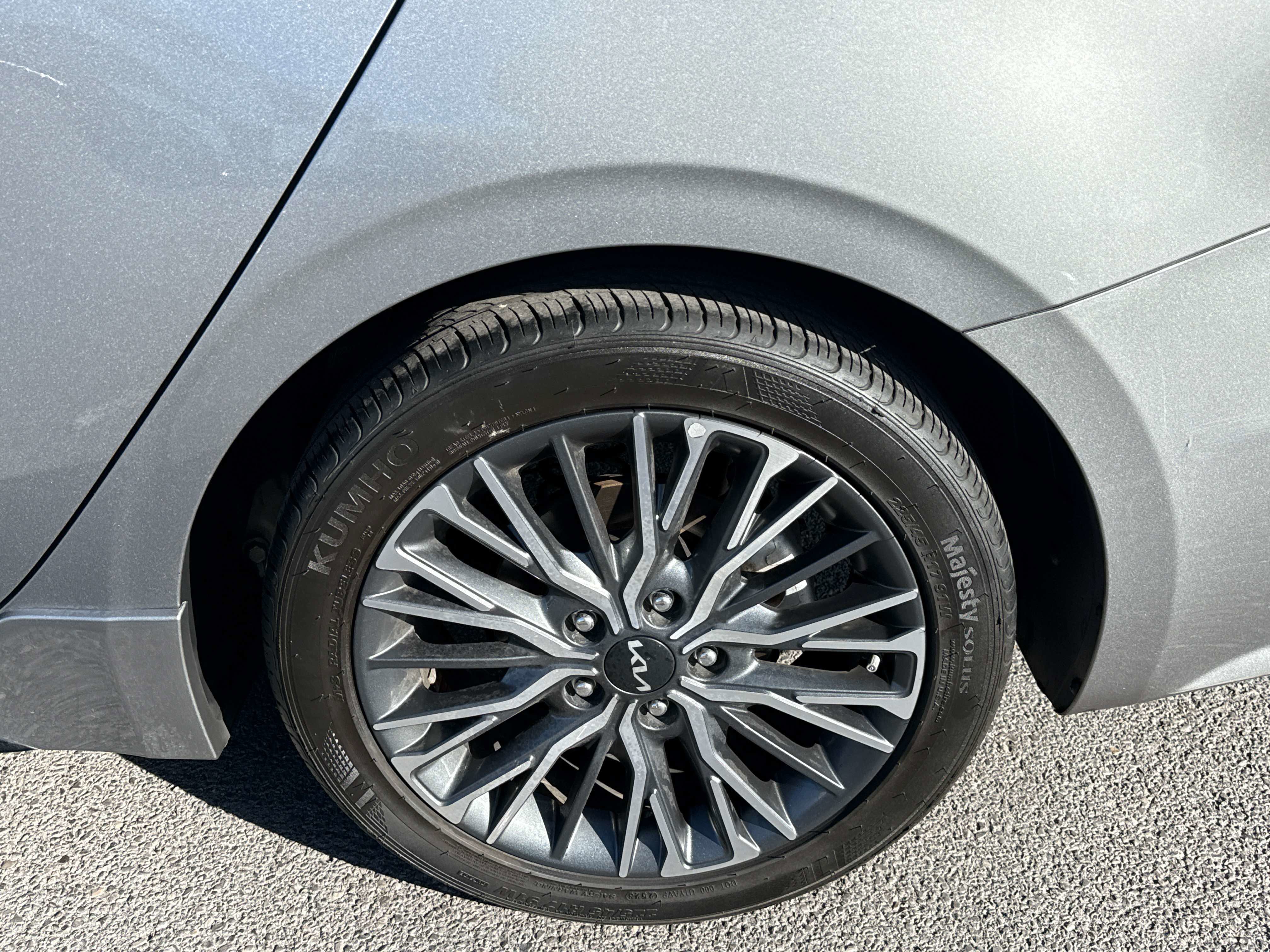 2023 Kia Forte GT-Line