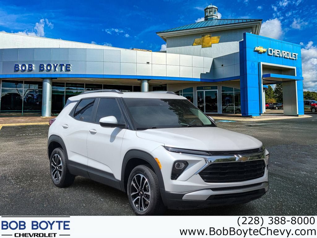Used 2024 Chevrolet TrailBlazer LT
