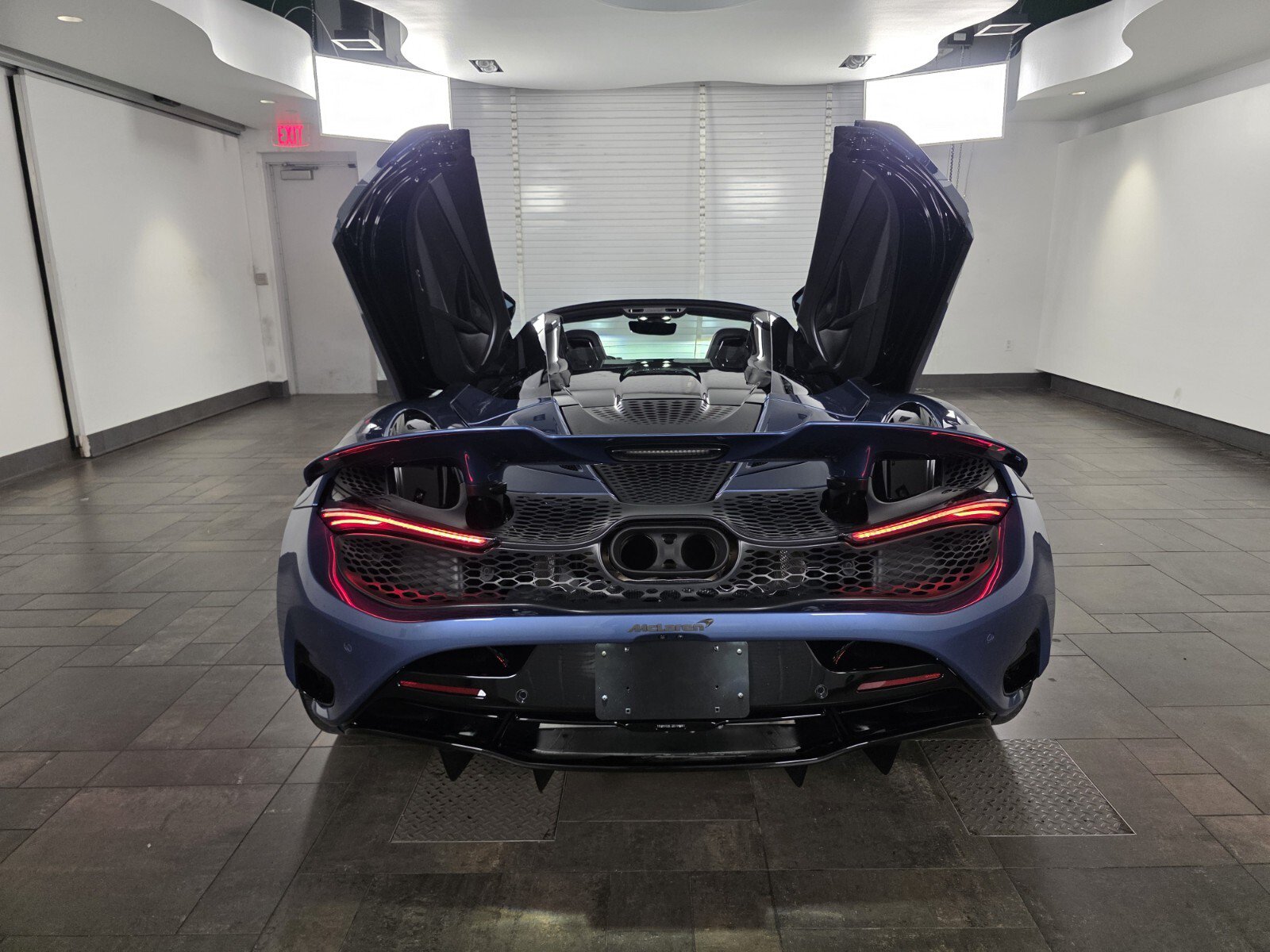 New 2027 McLaren 750S Spider photo 23