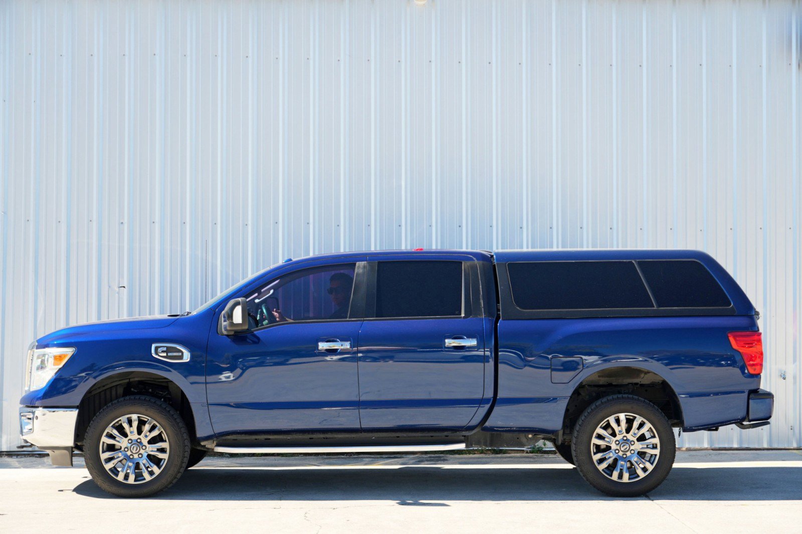 2016 Nissan Titan SL