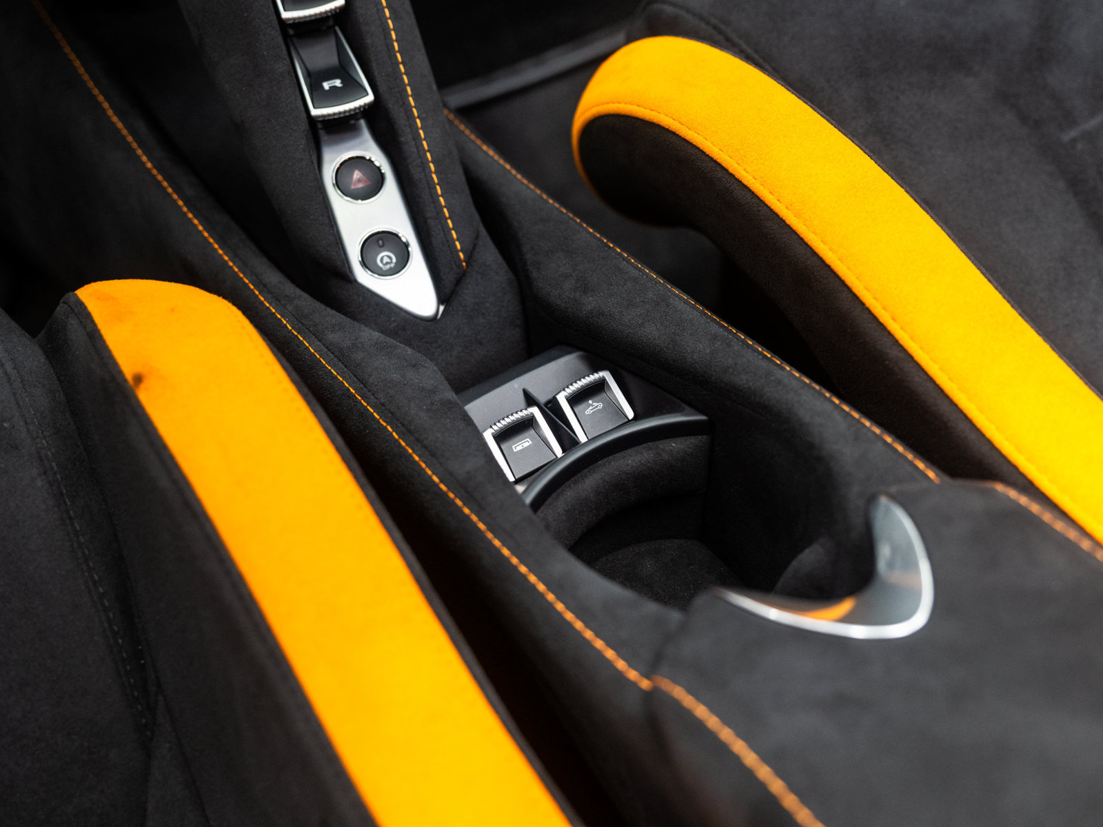 Used 2024 McLaren 750S Spider photo 47