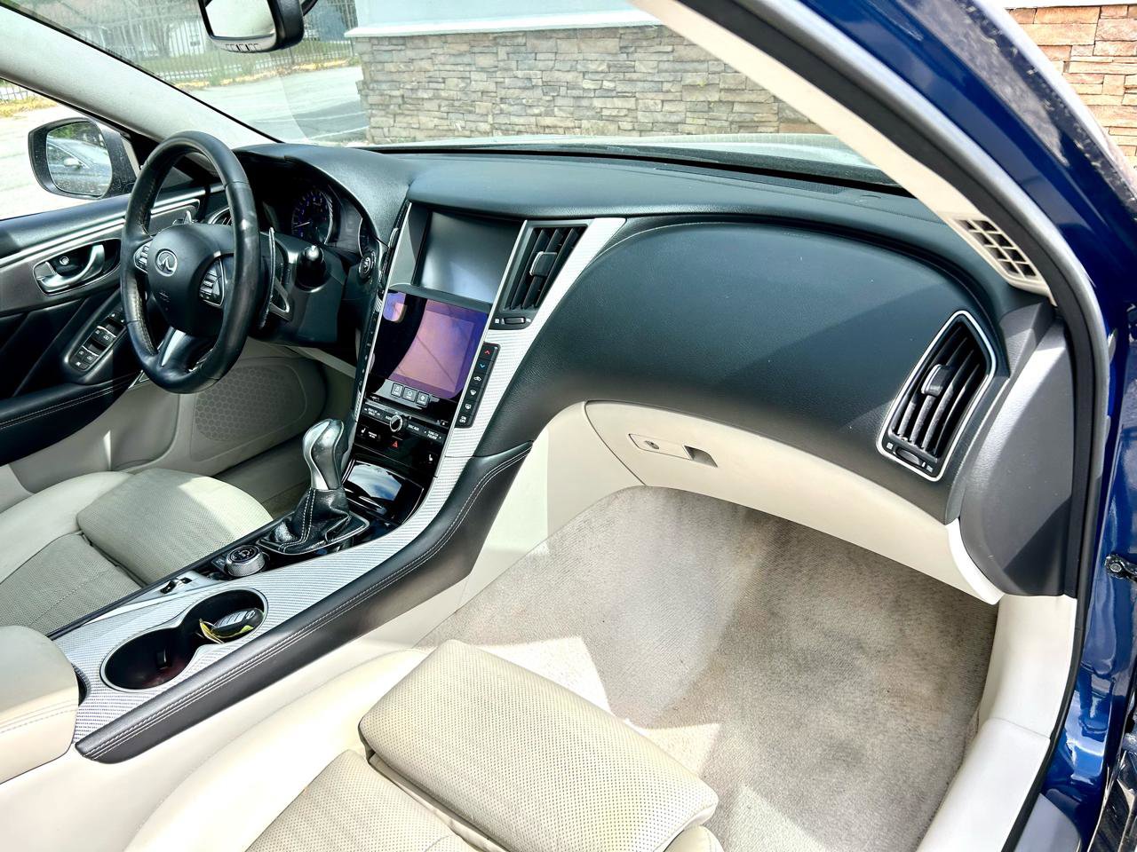 2017 INFINITI Q50 Red Sport 400