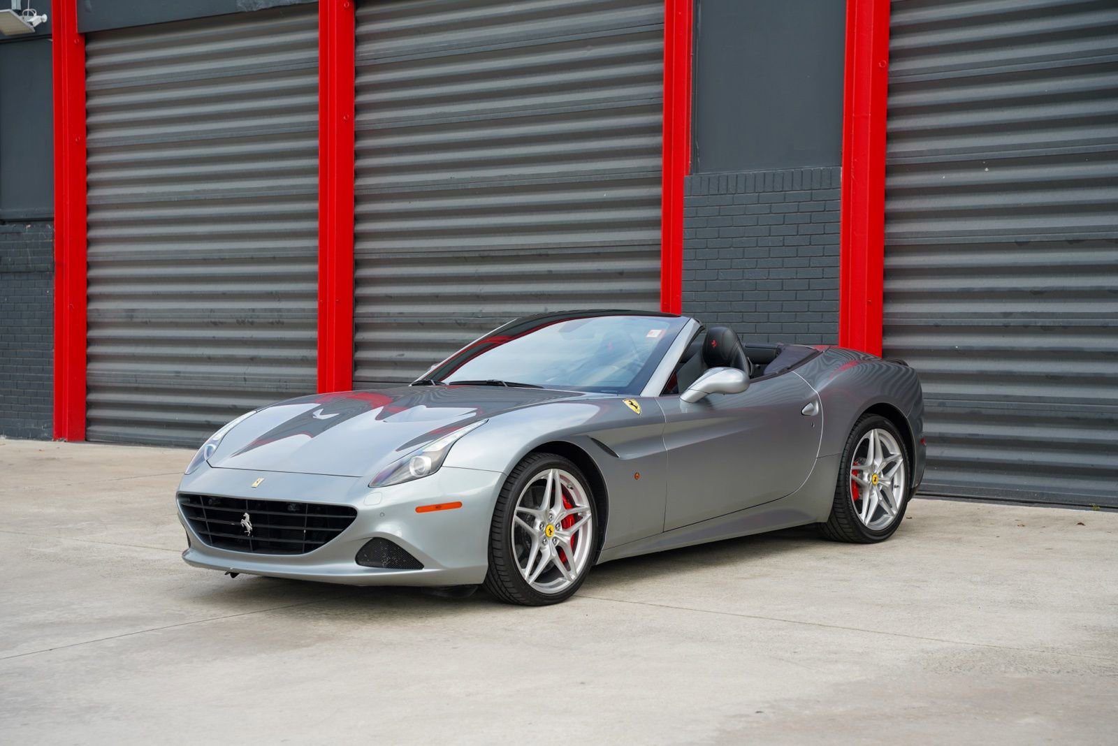 Used 2016 Ferrari California T