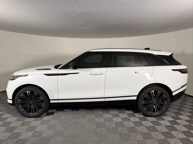 2026 Land Rover Range Rover Velar Dynamic SE