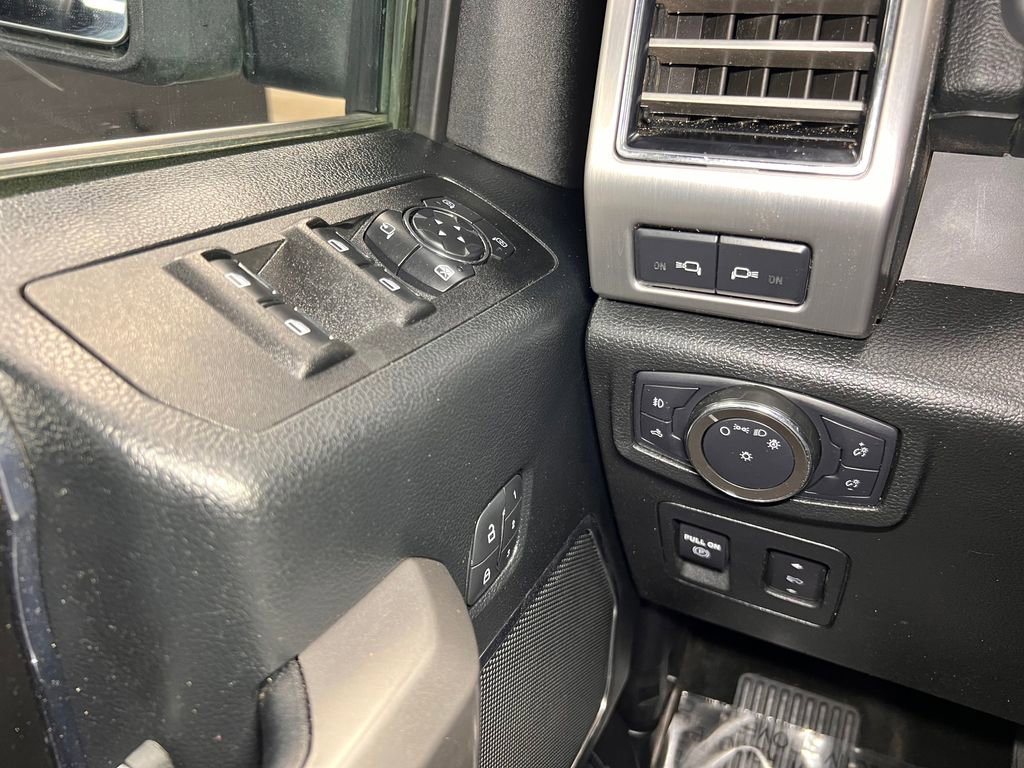 2020 Ford F150 Platinum