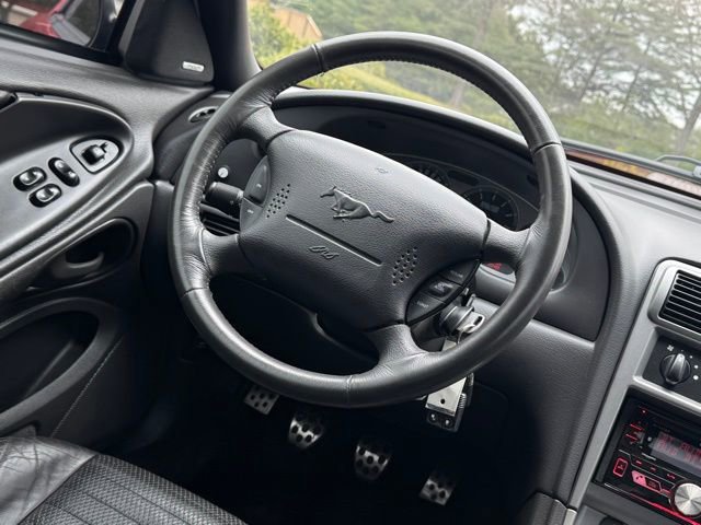 2003 Ford Mustang Mach 1