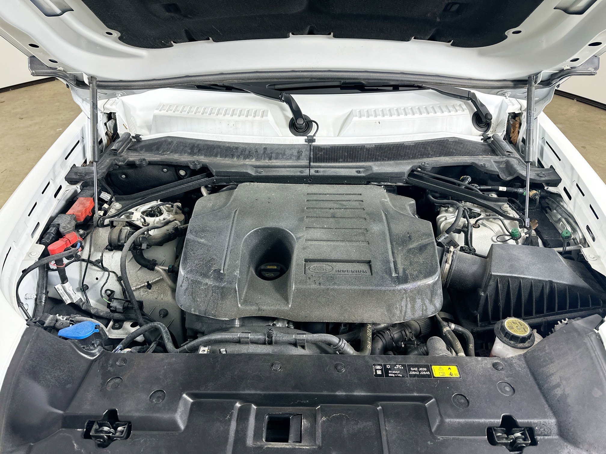 2024 Land Rover Defender 110 S