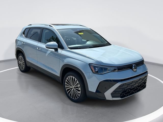 New 2026 Volkswagen Taos SE