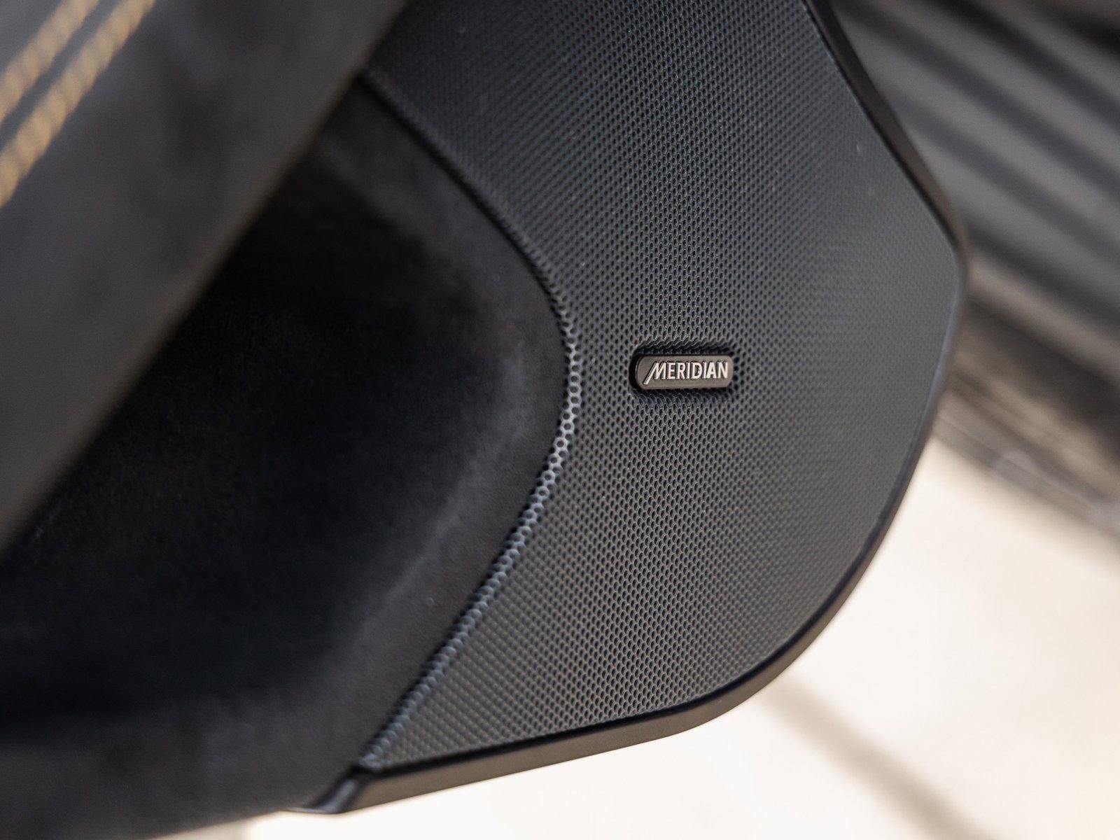 Used 2016 McLaren 675LT Coupe photo 24