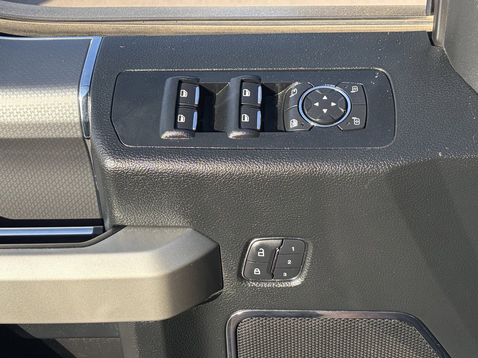 2016 Ford F150 Lariat