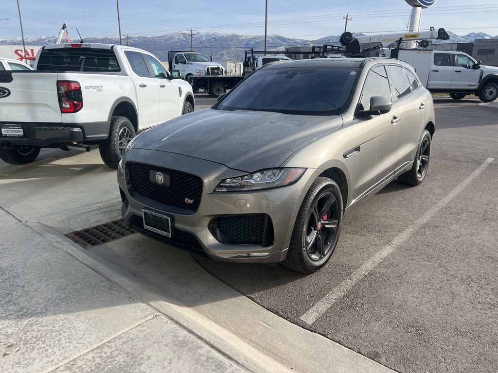 2020 Jaguar F-PACE S