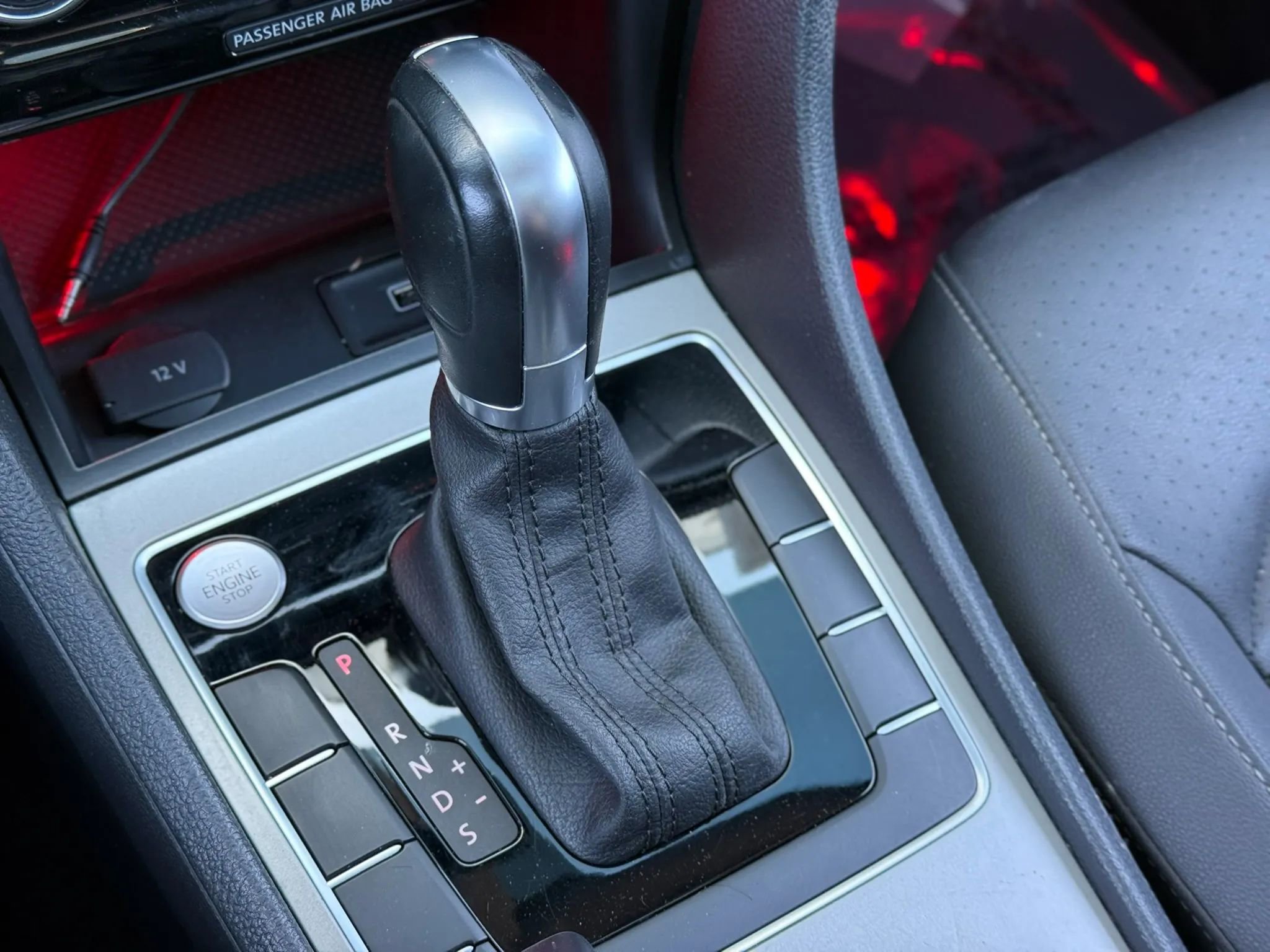 2021 Volkswagen Passat 2.0T SE