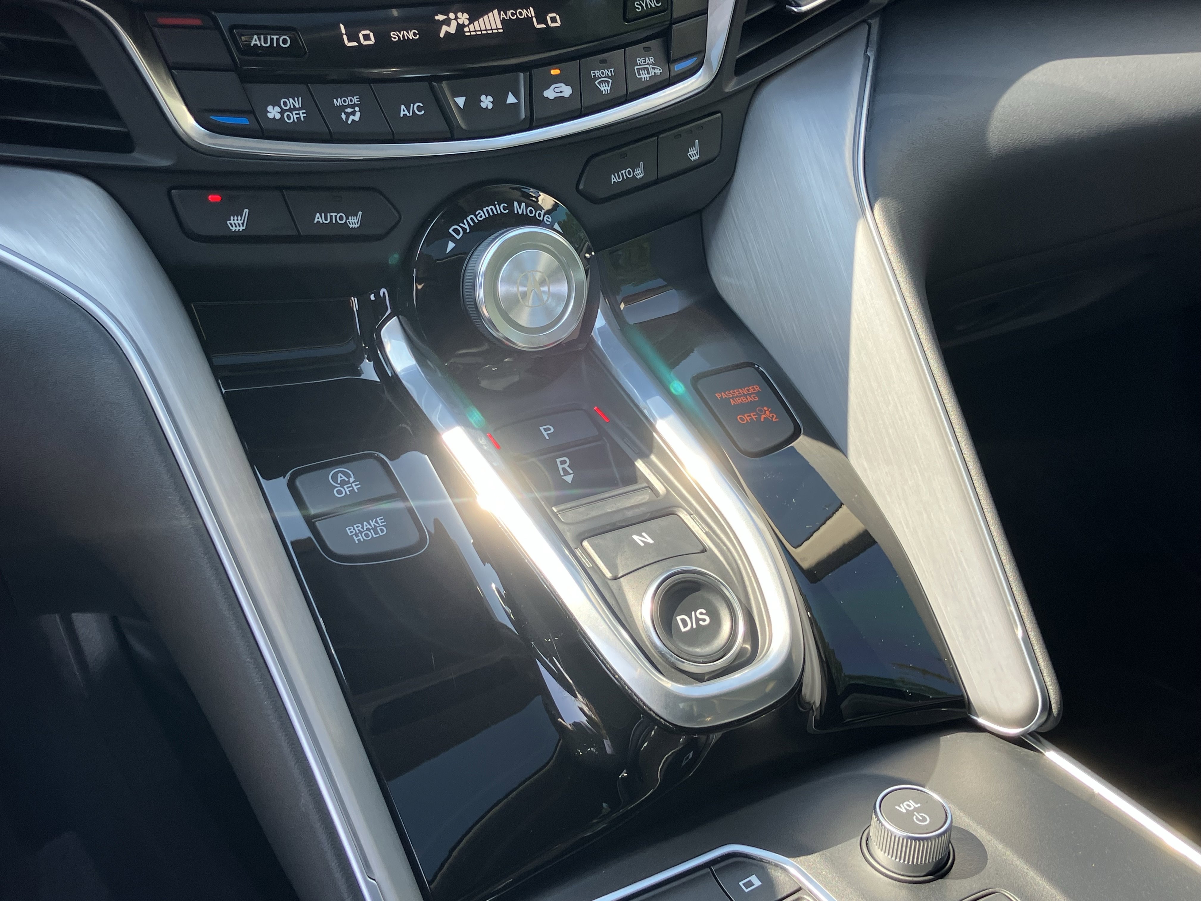 2024 Acura TLX w/ Technology Package