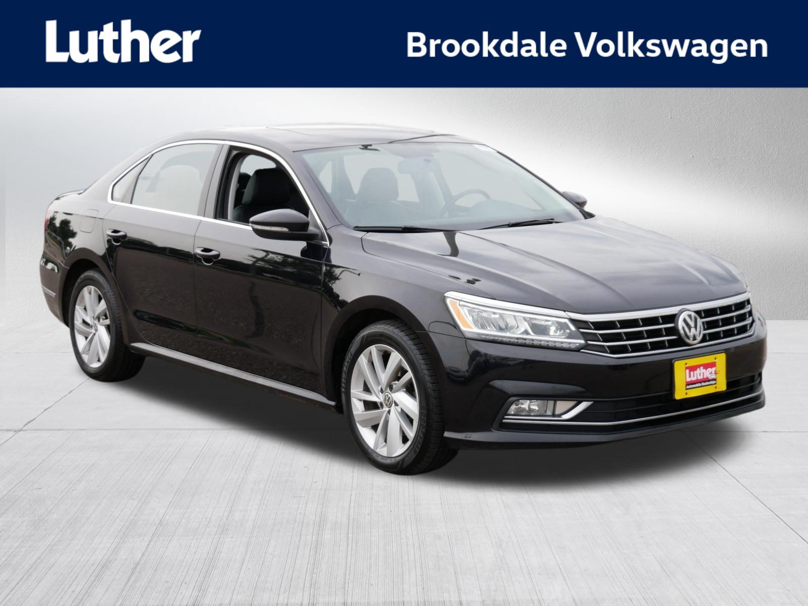 Used 2018 Volkswagen Passat 2.0T SE w/ SE Lighting Package
