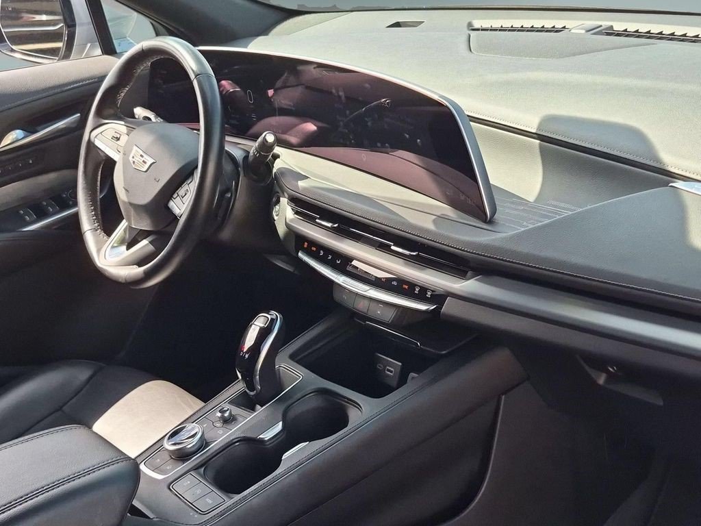 Certified 2025 Cadillac XT4 Premium Luxury