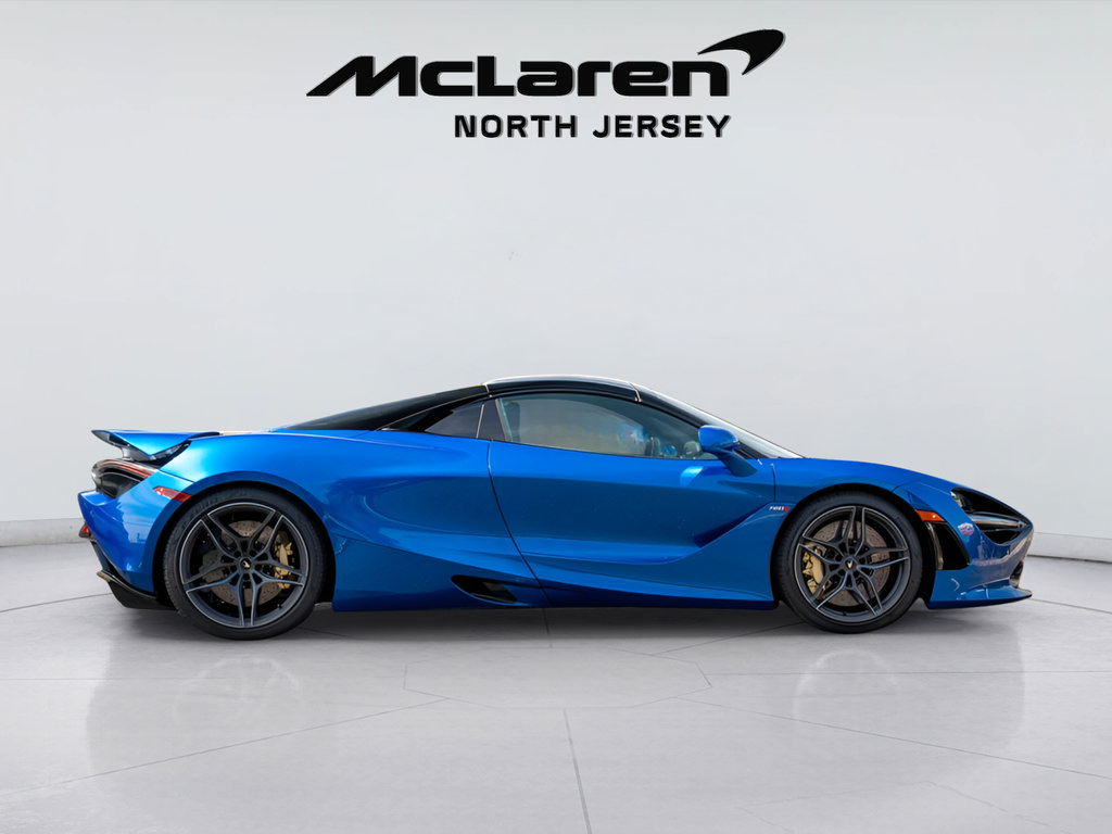 Used 2022 McLaren 720S Spider photo 24