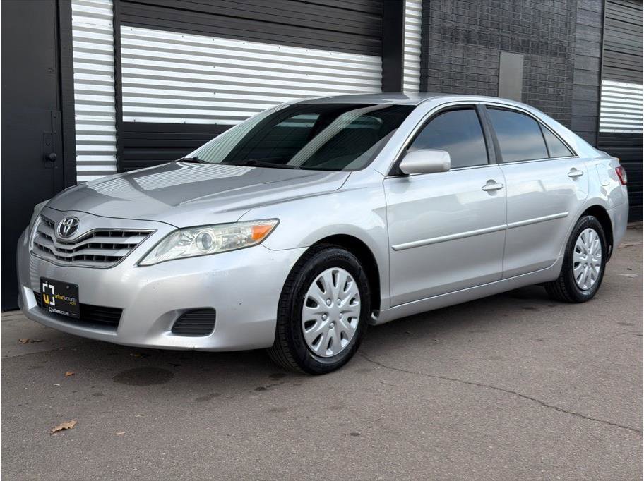 2010 Toyota Camry LE