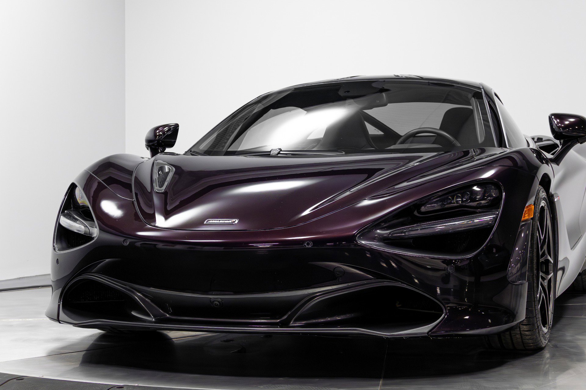 Used 2018 McLaren 720S Performance photo 74