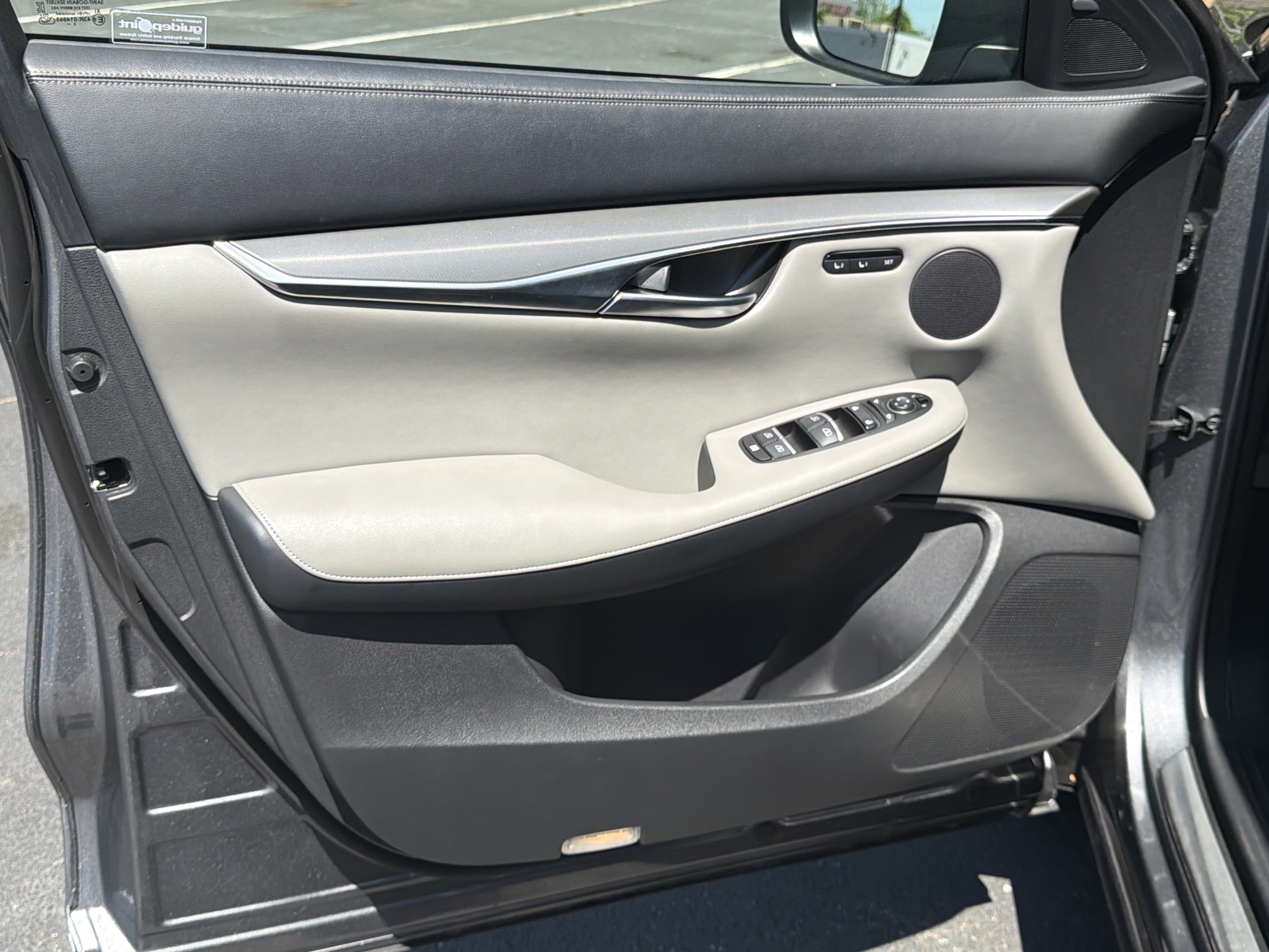 2023 INFINITI Qx50 Luxe