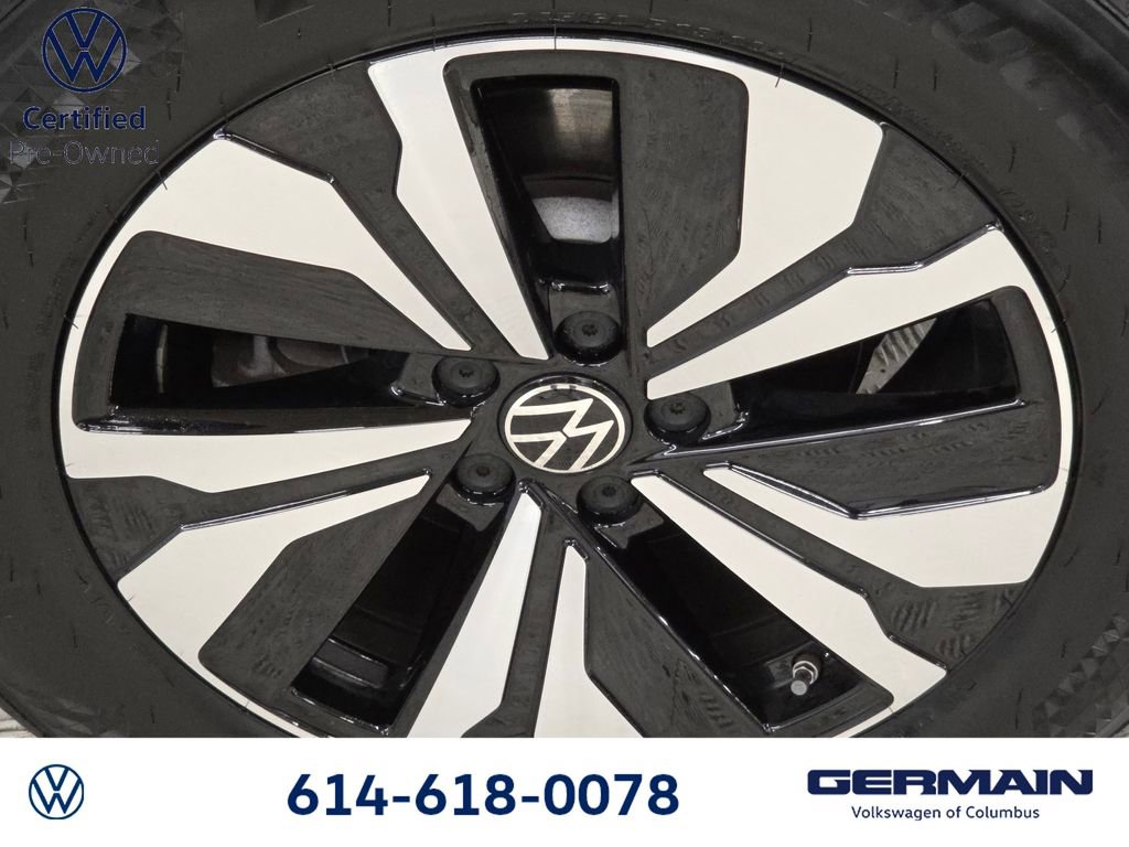 2025 Volkswagen Atlas SE