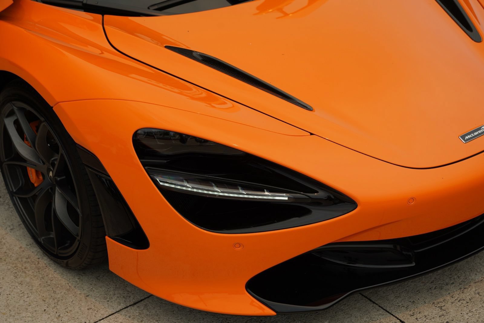 Used 2022 McLaren 720S Performance photo 22