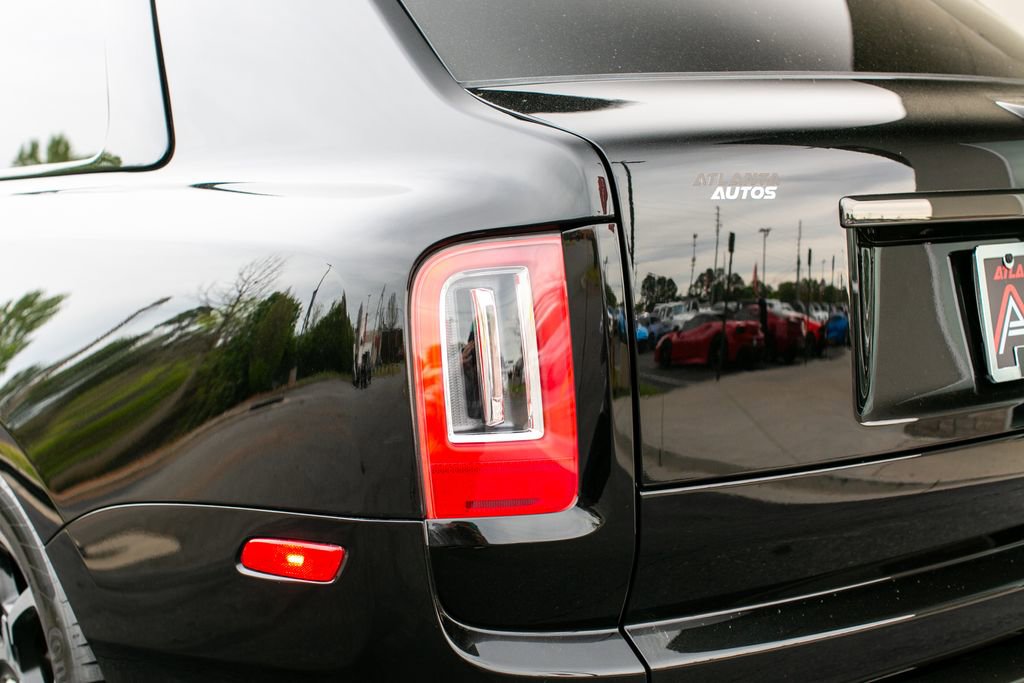 2022 Rolls-Royce Cullinan Black Badge