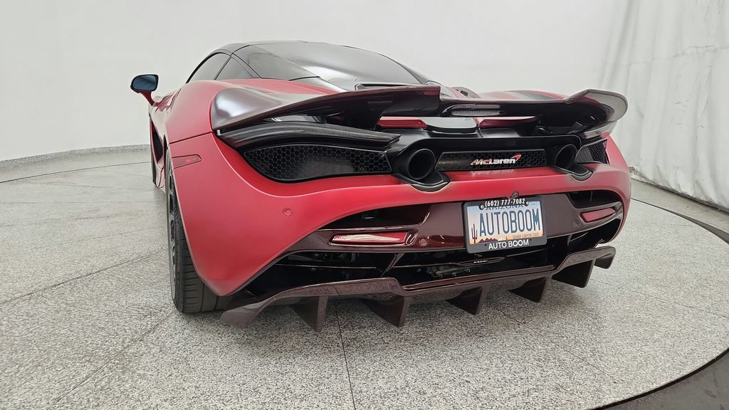 Used 2018 McLaren 720S Performance photo 21