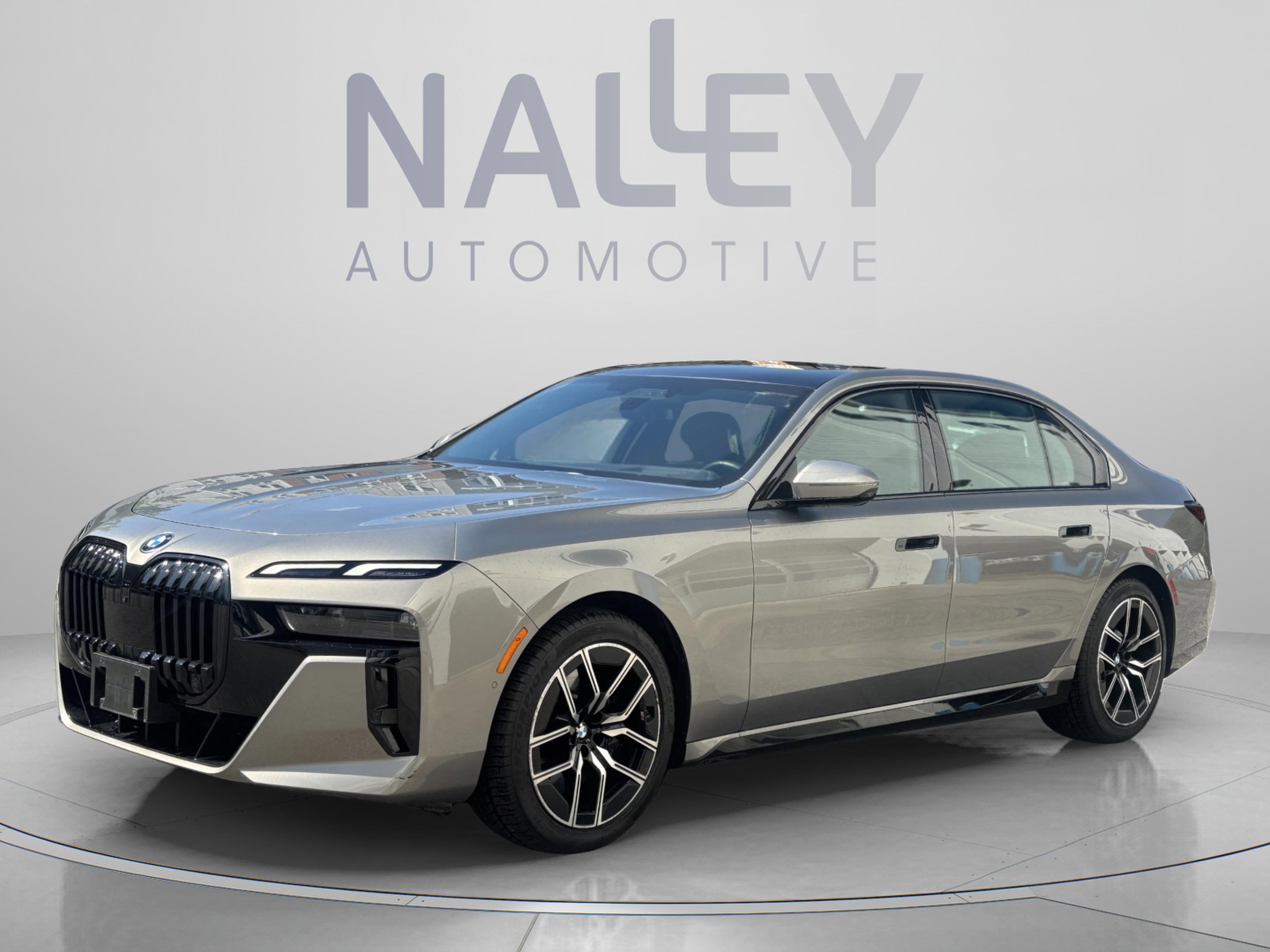 2023 BMW 760i xDrive