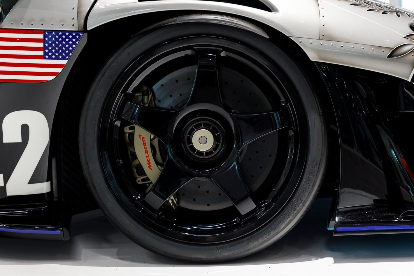 Used 2020 McLaren Senna photo 39