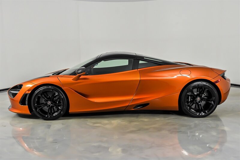 Used 2018 McLaren 720S Performance photo 11