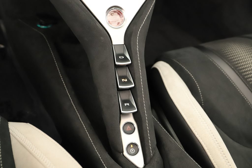 Used 2024 McLaren 750S Spider photo 25