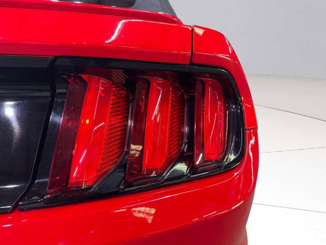 2015 Ford Mustang Convertible