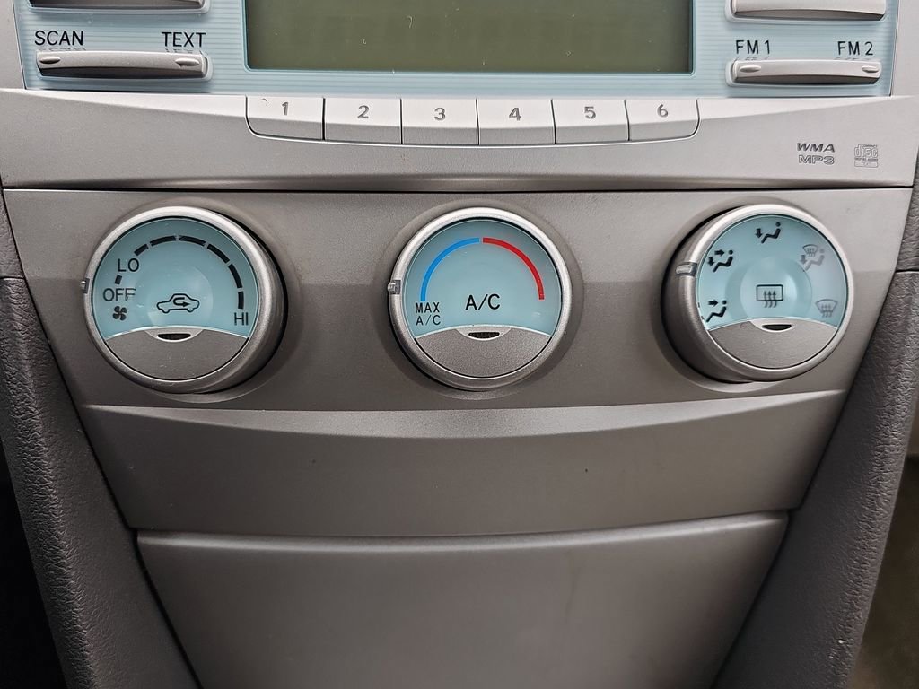 2009 Toyota Camry LE