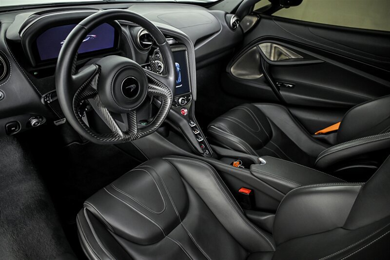 Used 2019 McLaren 720S photo 18