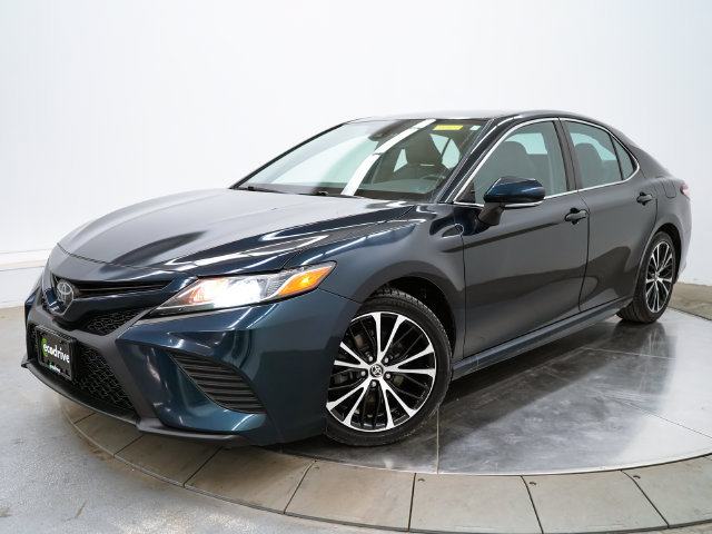 Used 2020 Toyota Camry SE w/ Convenience Package