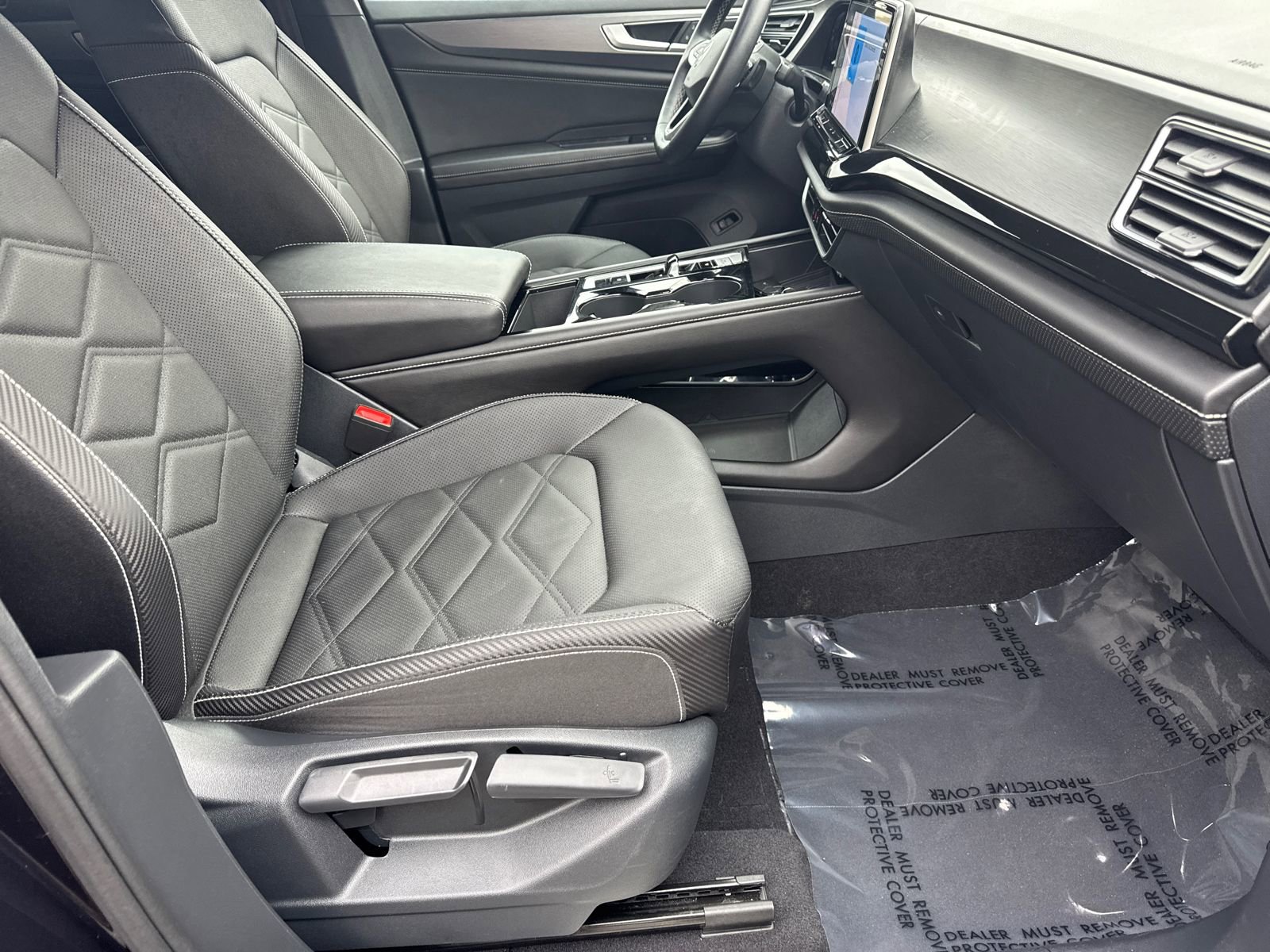 2025 Volkswagen Atlas Cross Sport SE