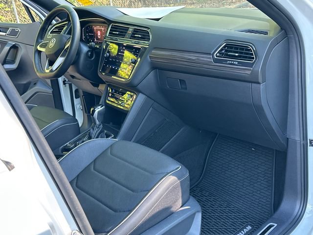 2023 Volkswagen Tiguan SEL R-Line