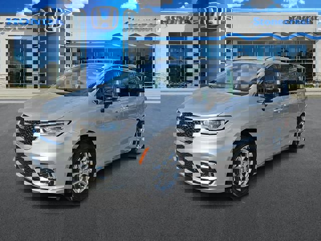 2024 Chrysler Pacifica Touring-L