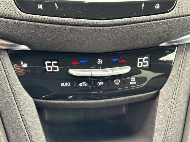 2025 Cadillac XT5 Luxury