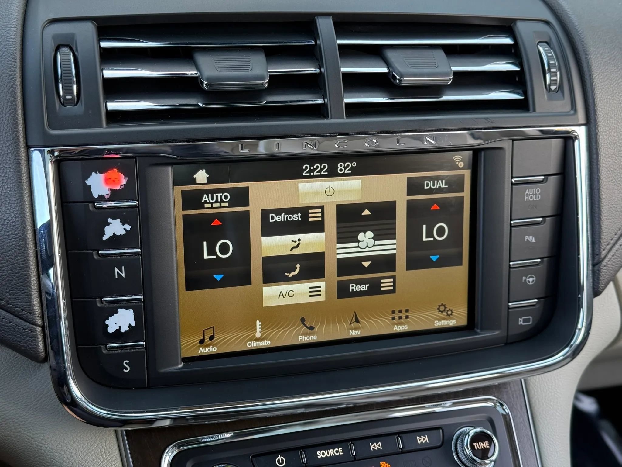 2018 Lincoln Continental Reserve