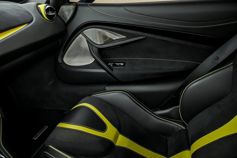 Used 2018 McLaren 720S photo 38