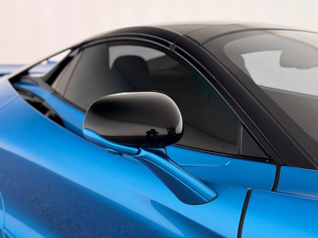 Used 2022 McLaren 765LT photo 37